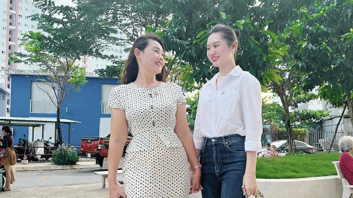 Lộ diện nhan sắc của mẹ á hậu Quỳnh Umee, bảo sao con gái thừa hưởng gen xinh đẹp đến vậy!