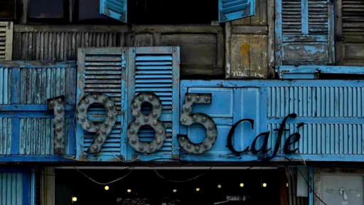 Miền trời  bạc - Quán cafe 1985