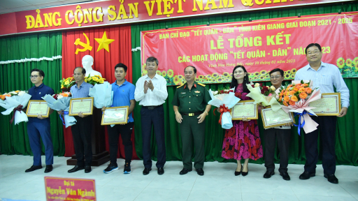 Kiên Giang: Chương trình Xuân ấm áp - Tết nghĩa tình