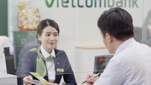 Nhiều ưu đãi cho khách hàng vay vốn tại Vietcombank