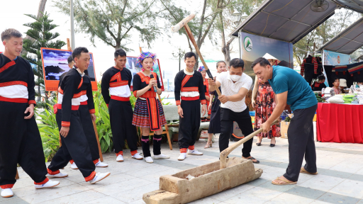Cần Thơ: 8 tỉnh Tây Bắc giới thiệu, quảng bá, kết nối du lịch Đồng bằng sông Cửu Long