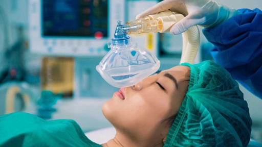 Vì sao phải nhịn ăn trước khi gây mê?