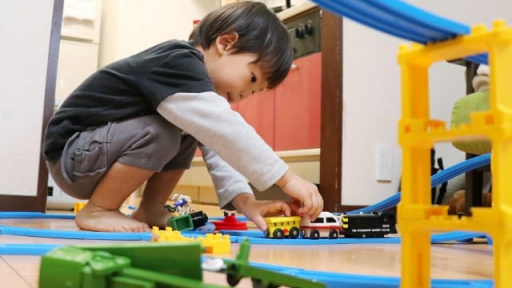 Khủng hoảng kỳ nghỉ hè: Cha mẹ làm gì để cân bằng tâm lý cho trẻ?