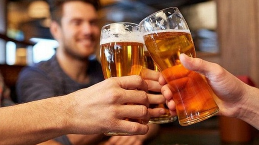 Đàn ông có 4 đặc điểm này trên bàn ăn khó làm nên đại sự