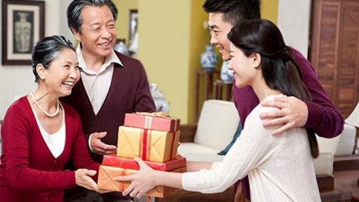 3 điều nói, 4 điều tránh khi ra mắt nhà người yêu