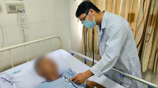 Cần Thơ: Cứu sống người đàn ông nguy kịch do ngộ độc thuốc diệt cỏ