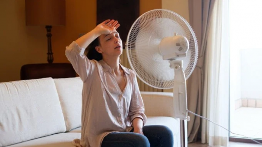 Sai lầm khi bật quạt mùa hè có thể gây đột quỵ