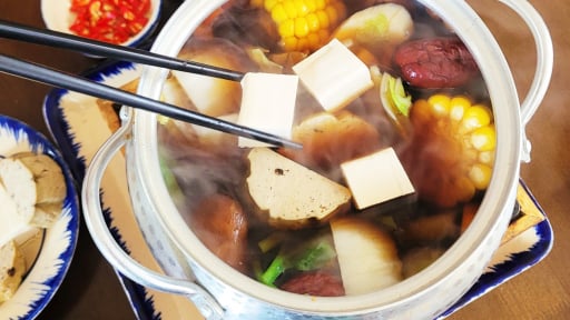 Tour chay miền Tây: 5 món lẩu chay “nghe lạ tai”  nhưng thơm ngon, thanh lành
