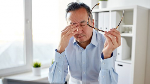 Đàn ông trung niên hậu ly hôn sống thế nào?