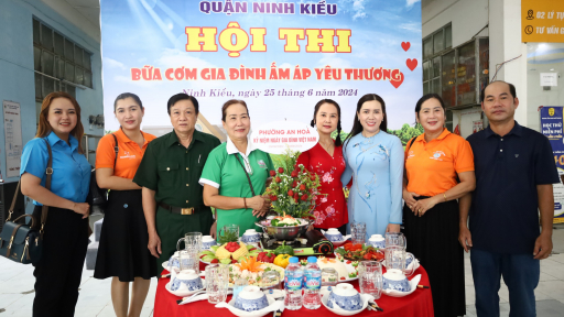 “Bữa cơm gia đình ấm áp yêu thương” tôn vinh những giá trị nhân văn sâu sắc của gia đình Việt Nam