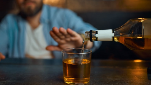 Điều gì xảy ra với cơ thể khi ngừng uống rượu?