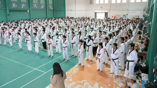 Liên đoàn Võ thuật tỉnh Cà Mau: Khai giảng lớp tập huấn chuyên môn, kỹ thuật Taekwondo