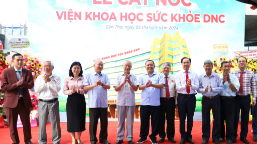 Đại học Nam Cần Thơ tổ chức Lễ cất nóc công trình Viện Khoa học sức khỏe DNC