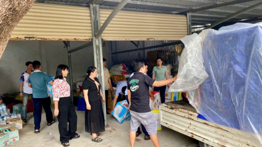 Sóc Trăng gửi hơn 20 tấn hàng hỗ trợ đồng bào phía Bắc