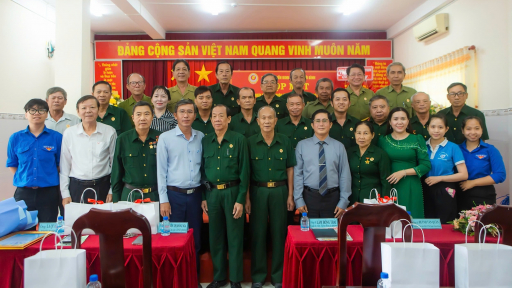 Cần Thơ: Phường Thới Bình họp mặt kỷ niệm Ngày thành lập QĐND Việt Nam và ngày hội Quốc phòng toàn dân