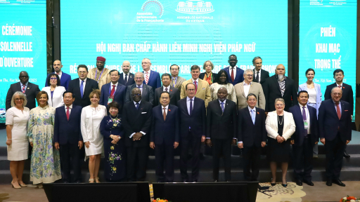 Chủ tịch Quốc hội Trần Thanh Mẫn dự Hội nghị Ban Chấp hành Liên minh Nghị viện Pháp ngữ