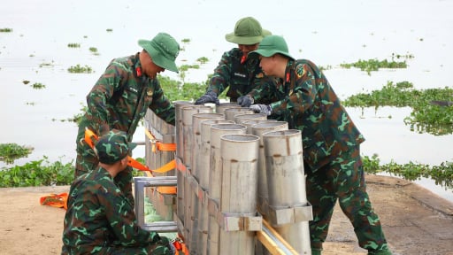 Bộ Chỉ huy quân sự TP Cần Thơ triển khai trận địa Pháo hoa tầm cao phục vụ giao thừa