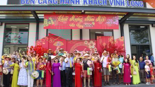 Vĩnh Long đón khoảng 75.000 lượt khách dịp Tết Nguyên đán Ất Tỵ 2025