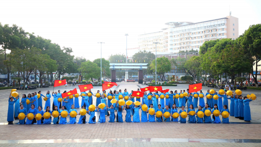 Cần Thơ: Phụ nữ Ninh Kiều đồng diễn Dân vũ áo dài năm 2025