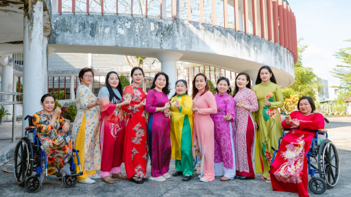 Phụ nữ Hội Người Khuyết tật TP Cần Thơ hưởng ứng Tuần lễ áo dài năm 2025