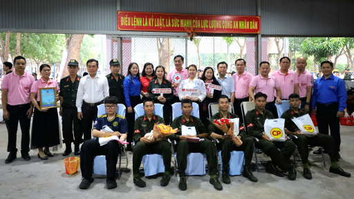 Cần Thơ: Hơn 1.000 người tham gia Chương trình Chủ nhật Đỏ năm 2025