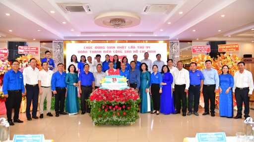 Thành đoàn Cần Thơ tổ chức chương trình Họp mặt cán bộ Đoàn qua các thời kỳ