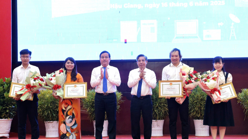 Báo chí góp phần quan trọng viết nên hành trình phát triển đầy tự hào của quê hương Hậu Giang