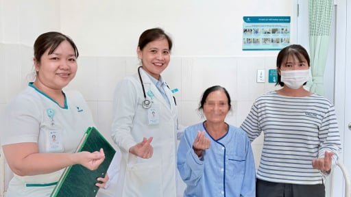 Bệnh viện Hoàn Mỹ Cửu Long cứu người phụ nữ tím tái do mảnh khoai mì mắc trong đường thở