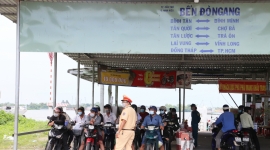 Tạm dừng hoạt động vận tải hành khách tại các bến khách ngang sông liên tỉnh Cần Thơ - Vĩnh Long
