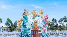 Ngôi chùa rồng trên mặt nước độc đáo tại An Giang