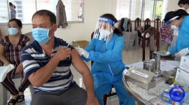 Huyện Chợ Gạo - Tiền Giang tiêm 80.330 liều vắc-xin Covid-19 mũi nhắc lại cho người dân