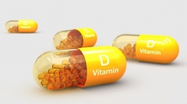 Suy thận cấp, đau bụng do dùng vitamin D quá liều trong nhiều ngày
