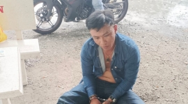 Tiền Giang: Bắt giữ đối tượng mang súng, lái ô tô chở đồng bọn đi trộm xe máy tại các tỉnh miền Tây