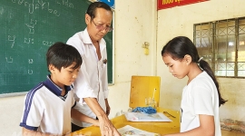Người thầy hơn 23 năm cần mẫn dạy chữ Khmer