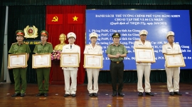 Công an tỉnh An Giang tổ chức Lễ trao tặng các hình thức khen thưởng cấp Nhà nước