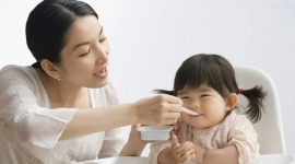 4 điều khác biệt của mẹ Nhật giúp con trở thành những đứa trẻ khỏe mạnh nhất thế giới