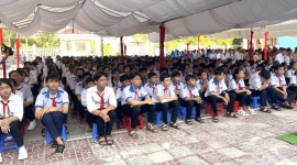 Cà Mau: Huyện Phú Tân tổ chức lễ đón bằng công nhận các trường đạt chuẩn quốc gia