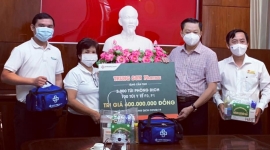 Trung Sơn Pharma tặng hơn 2.000 phần quà cho TP Cần Thơ chống dịch