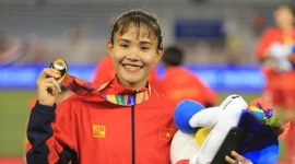 Kiên Giang vinh danh Vận động viên Đội tuyển bóng đá nữ quốc gia Việt Nam Chương Thị Kiều