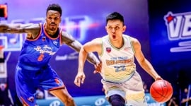 Cầu thủ Nguyễn Hoàng Tú trở về giúp bóng rổ Sóc Trăng lập nên lịch sử