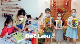 Cô gái 9X tại Bạc Liêu giúp trẻ em​ thỏa thích sáng tạo mỹ thuật