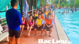 Bạc Liêu: Tăng cường tuyên truyền, dạy bơi phòng chống đuối nước