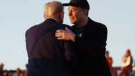 Ông Trump leo thang căng thẳng với Elon Musk, dọa cắt hỗ trợ cho Tesla và SpaceX