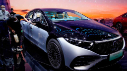 Mercedes-Benz làm xe điện ở Thái Lan