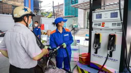 Giá xăng dầu giảm mạnh