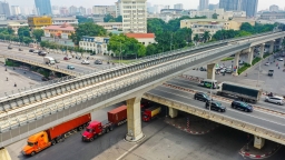 Bộ Chính trị yêu cầu tập trung đầu tư đường sắt đô thị, tàu điện ngầm tại Hà Nội, TP.HCM