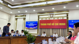 Doanh nghiệp muốn chính quyền TP.HCM đơn giản hoá thủ tục hành chính