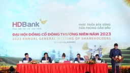 'HDBank chỉ có 1.000 tỷ đồng trái phiếu bất động sản'