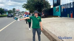 Môi giới bất động sản 'sáng quần là áo lượt, chiều đi phát tờ rơi' liệu đã hết thời?