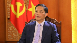 Ông Trần Tuấn Anh thôi giữ chức Ủy viên Bộ Chính trị